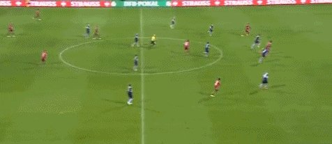 1629933359684074756.gif 拜仁1.gif